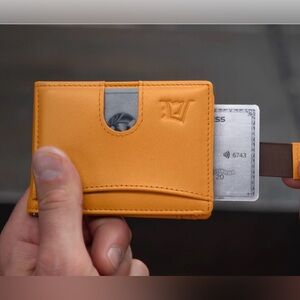 Premium Leather Slim Wallet-Money Clip RFID